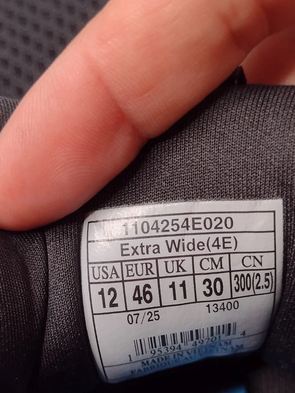 Brooks Beast GTS 24 Men's Size 12 Extra Wide (4E) Comfort Running Shoes Black P3
